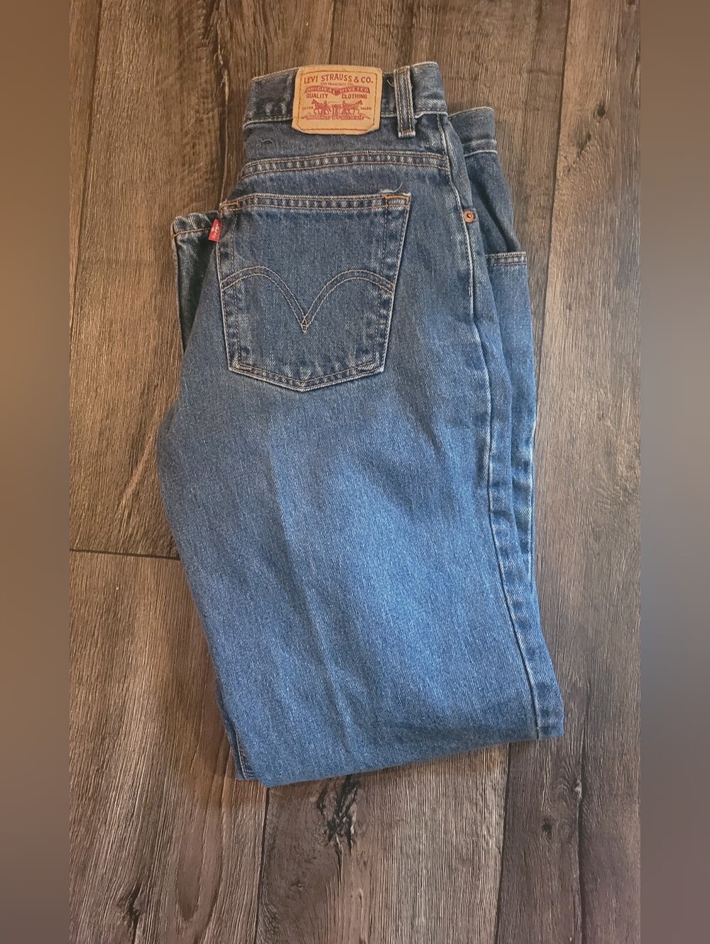 Womans Levi 550 Jeans. Size 10. 100% Cotton